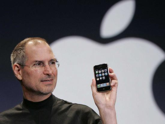iPhone诞生8年：首款iPhone现在看来有些可怕