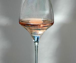 法国玫红葡萄酒的酿造工艺